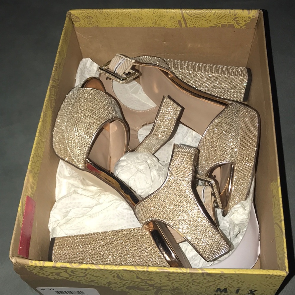 Champagne/Gold Glitter Open Toe Wedges
